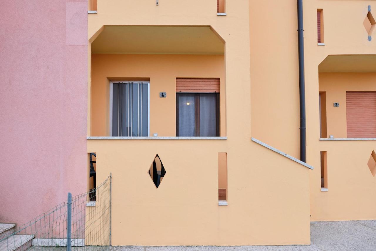 Peaceful Flat With Direct Beach Access Rosolina Mare Kültér fotó